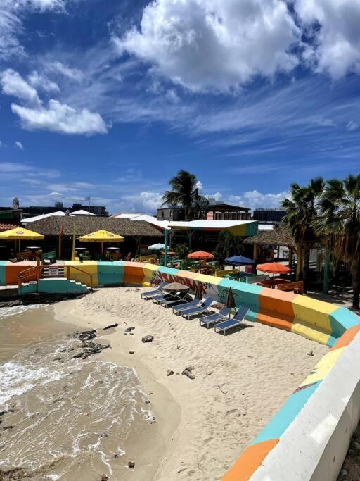 Maho Beach House - Sand Bar Condo - 1 Bedroom Suite Екстер'єр фото